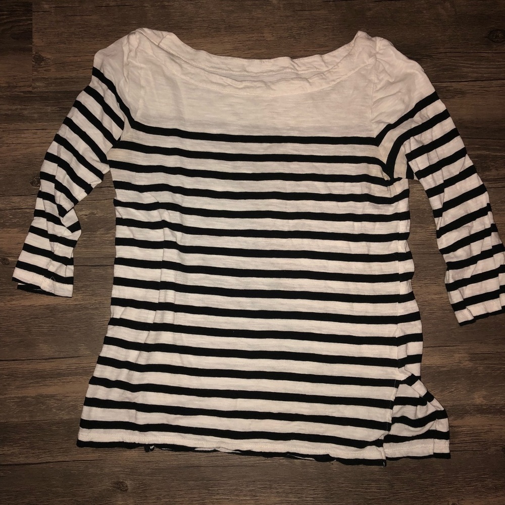 FRENCH PARISIAN CAPSULE WARDROBE TOP SET